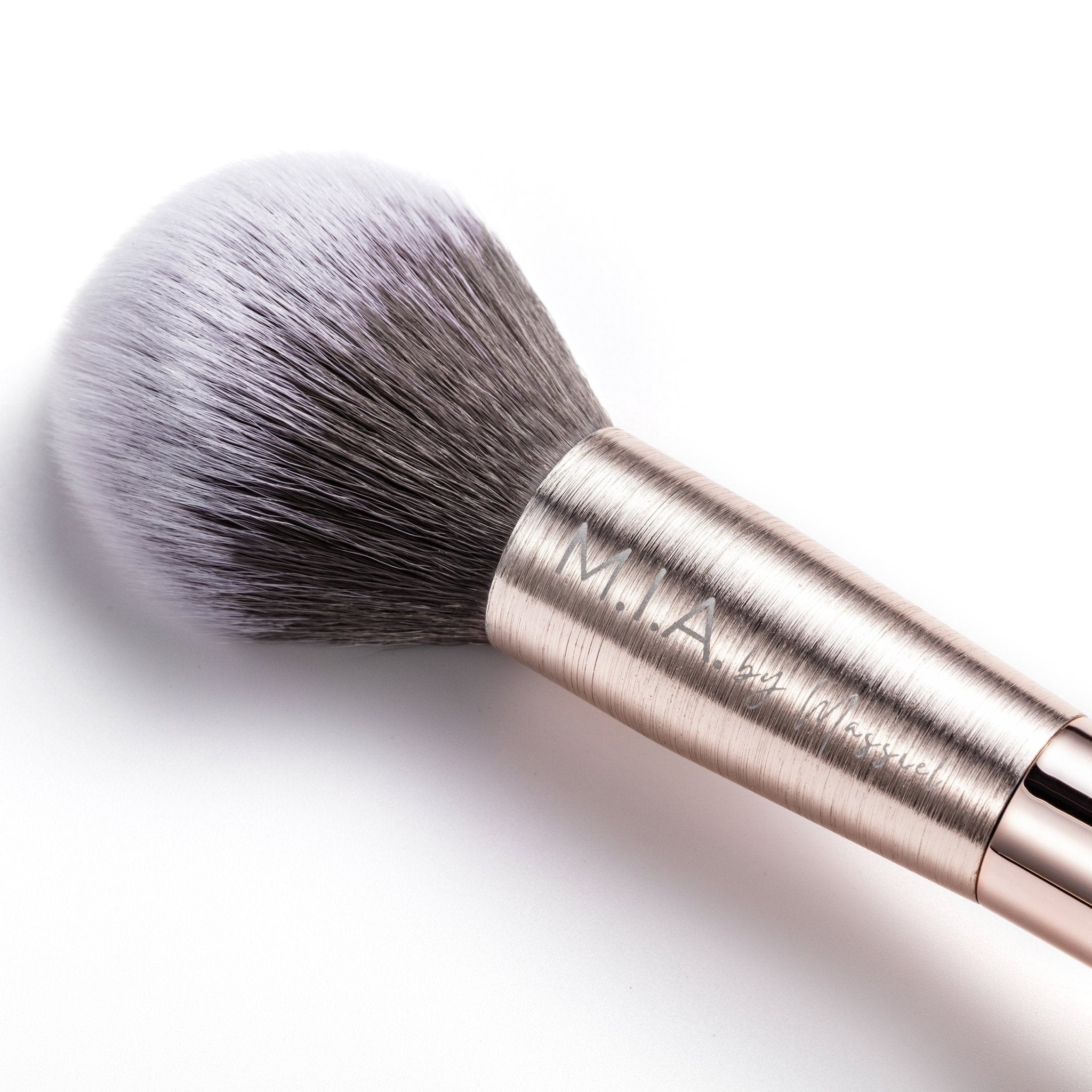 M.I.A. by Massiel Zodiac brush set