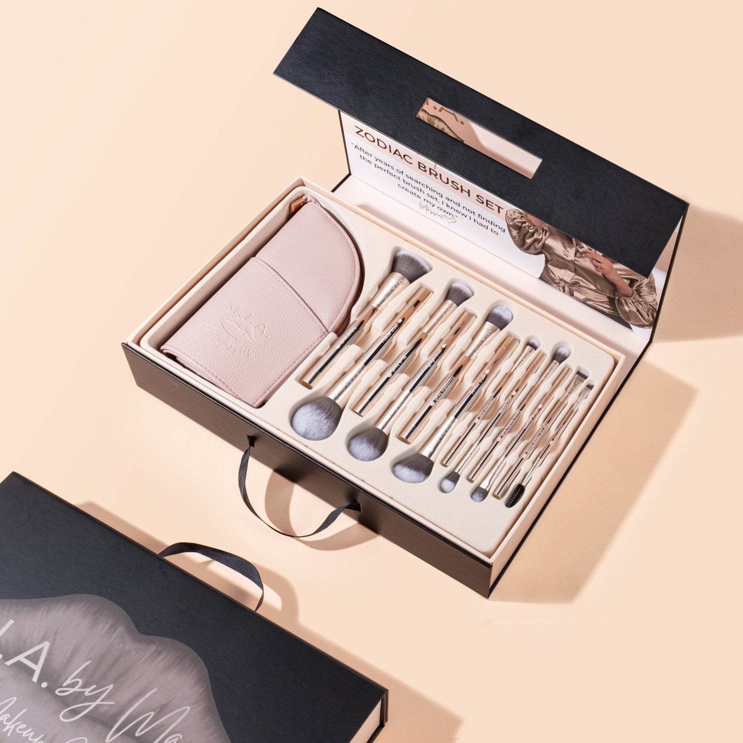 M.I.A. by Massiel Zodiac brush set